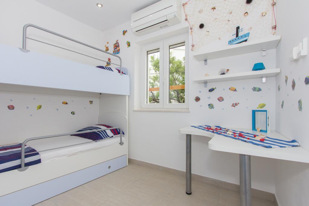 פרימוסטן Holiday Home Primabella מראה חיצוני תמונה