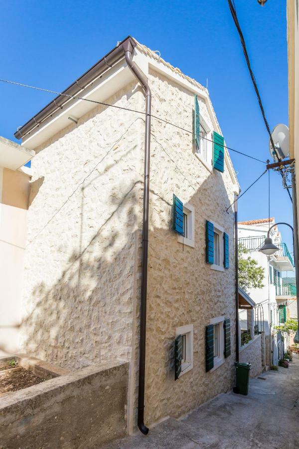 פרימוסטן Holiday Home Primabella מראה חיצוני תמונה